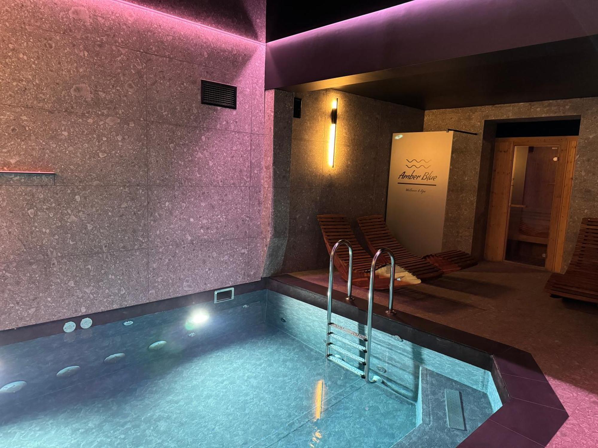 Amber Blue Wellness&SPA Karwia Exterior foto